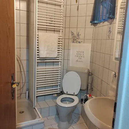 1 Zimmer * دارمشتاد
